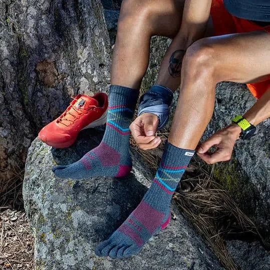 Injinji Trail Midweight Crew Coolmax Socks - Unisex - Image 4