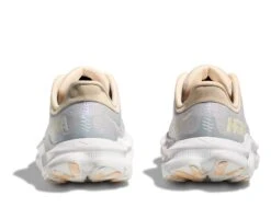 Hoka One One Kawana Road Running Shoes - Women's